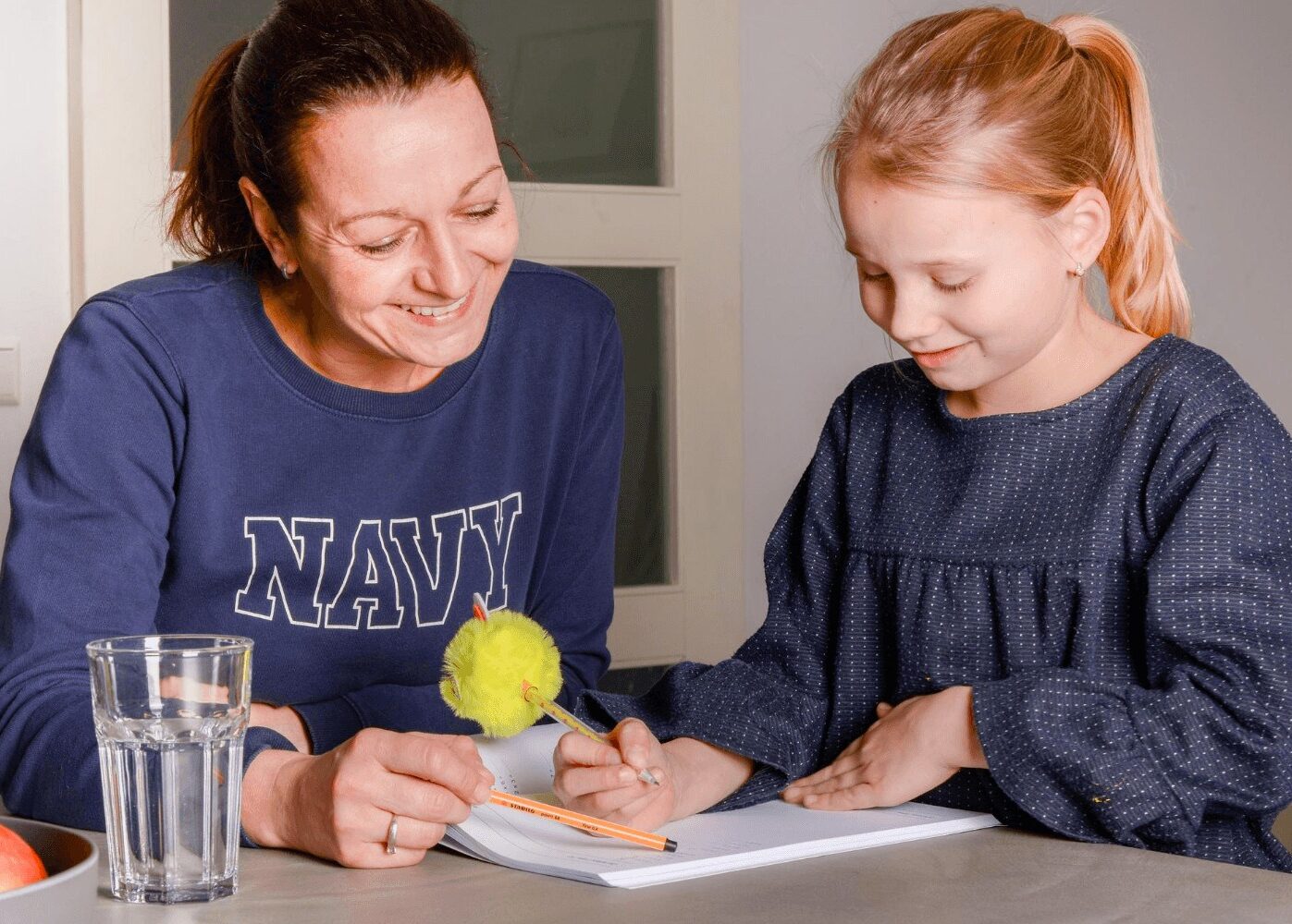 moeder en dochter oefenboek