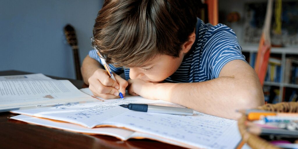 jongen ontleden oefenen