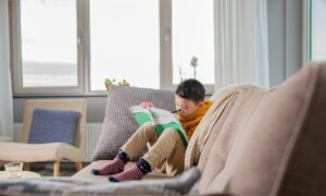 jongen tafels oefenen boek